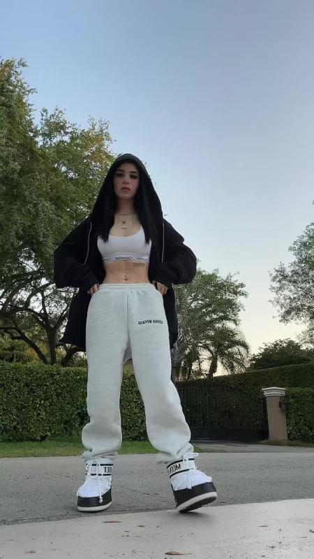 TikTok video by @katteyes using the sound TAMO EN NOTA