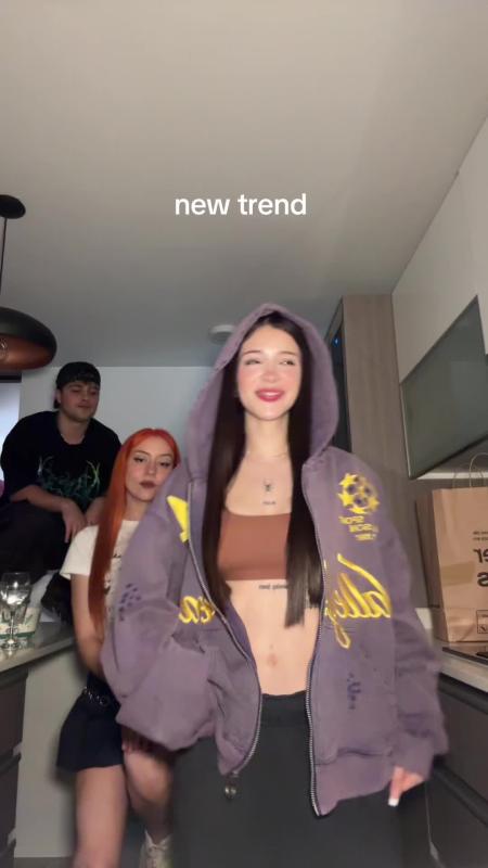 Vidéo TikTok de @katteyes utilisant le son PONTE LOKITA