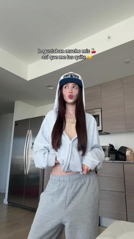 TikTok video by @katteyes using the sound ITTY BITTY