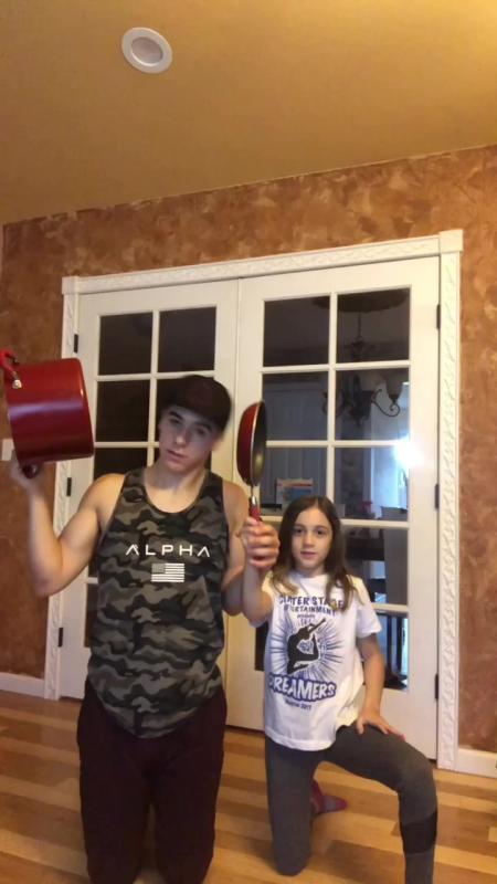 Video de TikTok de @joealbanese con el sonido Breakfast Challenge Song (Slowly)