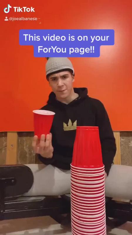 TikTok video by @joealbanese using the sound Work Out Ahí Mashup