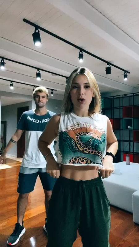 TikTok video by @virginiafonseca using the sound Why Is Everything Chrome (Lean Swag Rock Wit It)