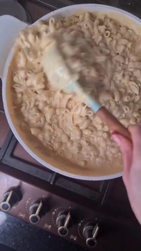 TikTok video by @surthycooks using the sound Helikopter