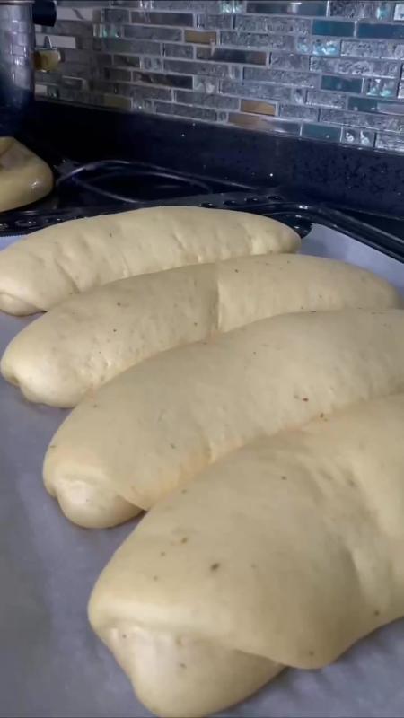 TikTok video by @surthycooks using the sound Rompe