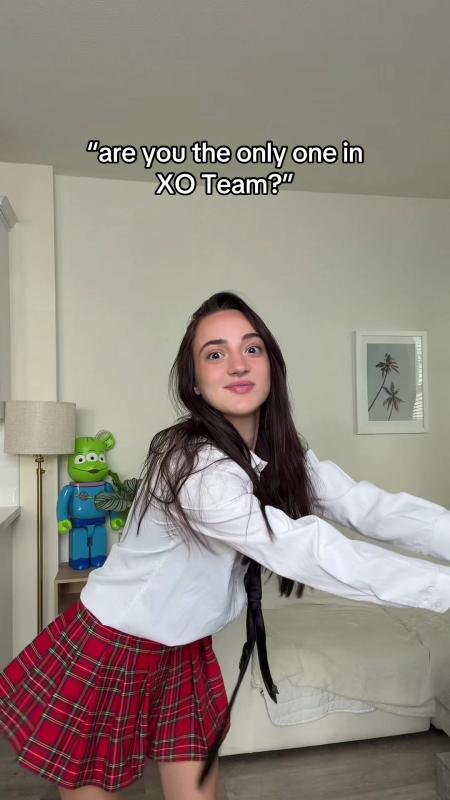 TikTok-Video von @xoteam mit dem Sound Follow The Bass