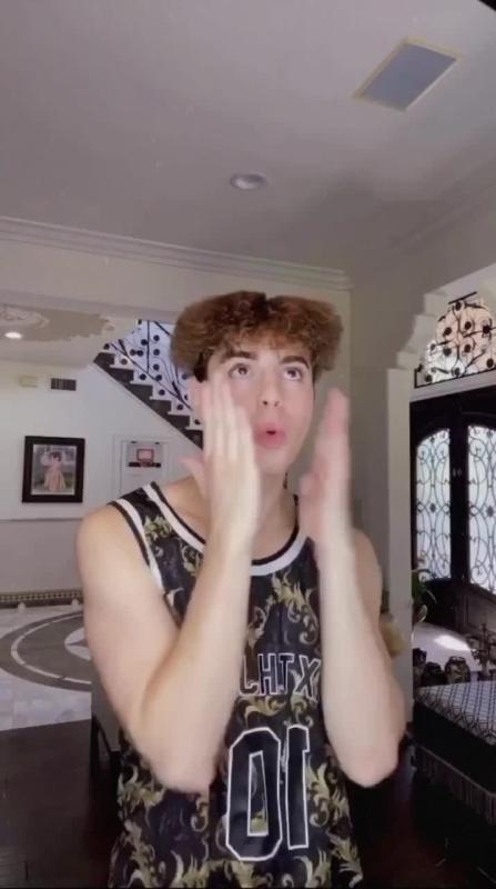 TikTok video by @keemokazi using the sound Obnimi - Callmearco Remix