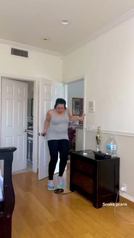 TikTok video by @keemokazi using the sound Teach Me How To Dougie