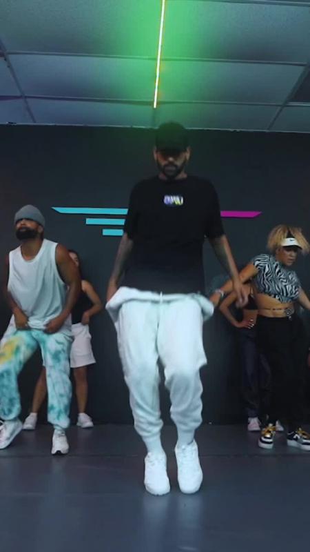 TikTok video by @emirabdulgani using the sound Cúrame