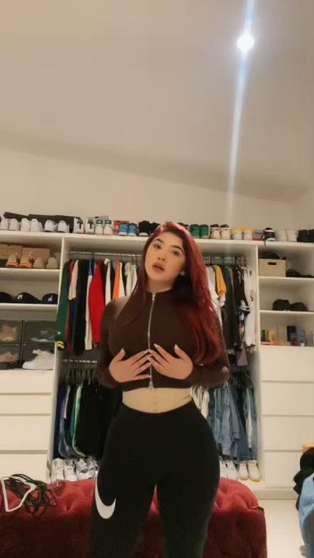 TikTok video by @montpantoja using the sound Sexo Virtual