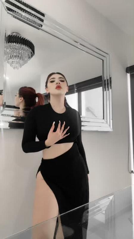 TikTok video by @montpantoja using the sound La Old Skul