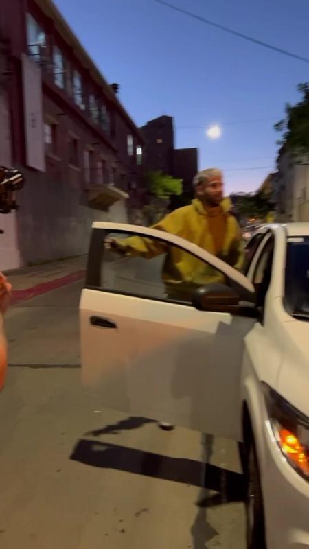 TikTok-Video von @emirabdulgani mit dem Sound Easy On Me