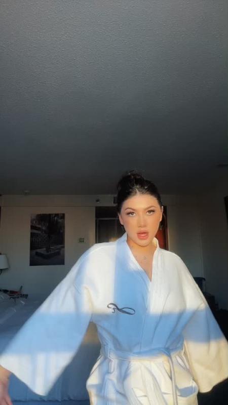 TikTok video by @montpantoja using the sound Ela Já Tá Louca
