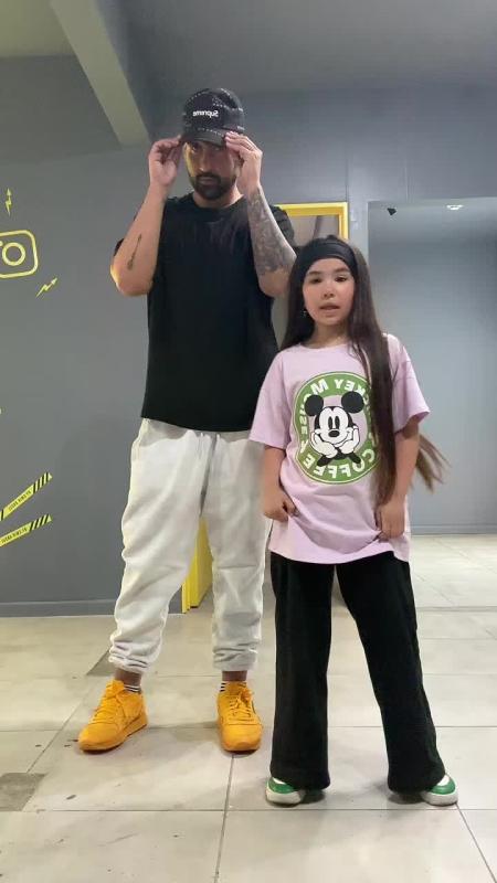 TikTok video by @emirabdulgani using the sound PUNTO 40