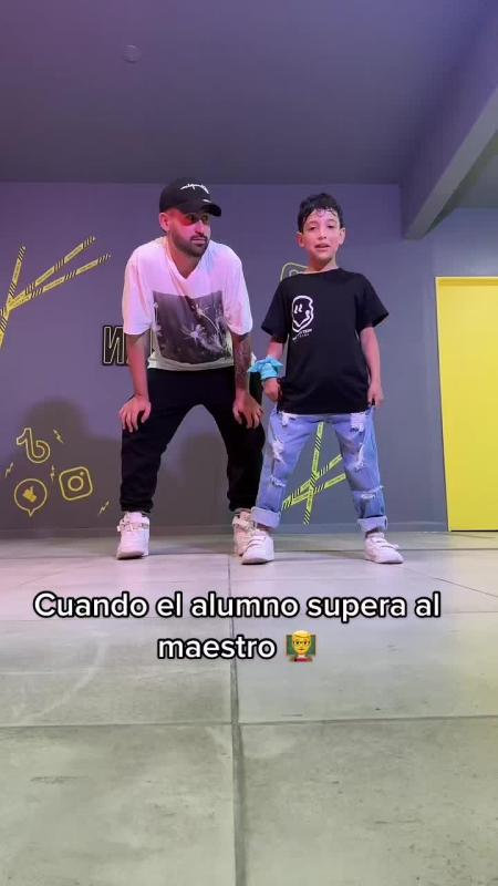 TikTok video by @emirabdulgani using the sound Besos Moja2
