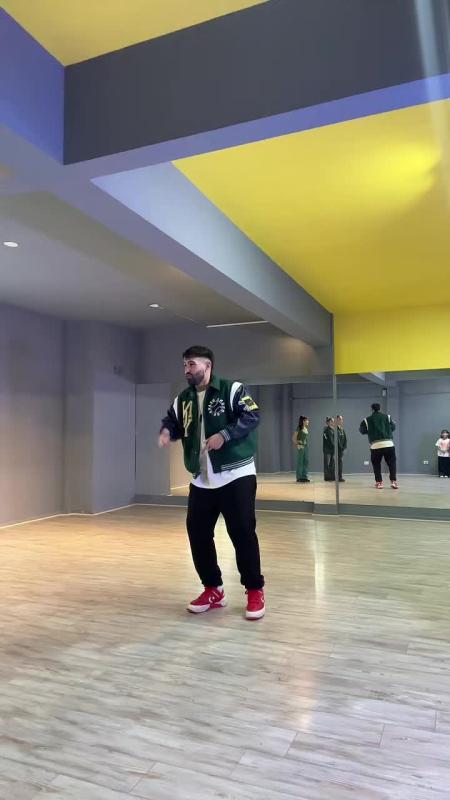 TikTok video by @emirabdulgani using the sound 2 Hielos