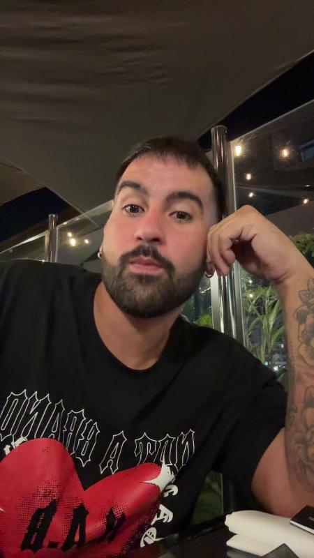 TikTok video by @emirabdulgani using the sound Buscando Money