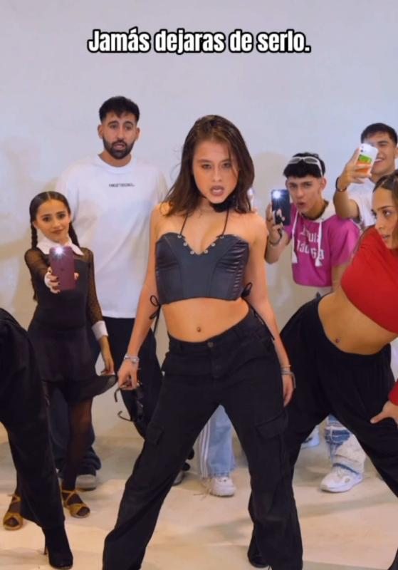 TikTok video by @emirabdulgani using the sound Nuestra Canción (feat. Vicente García)