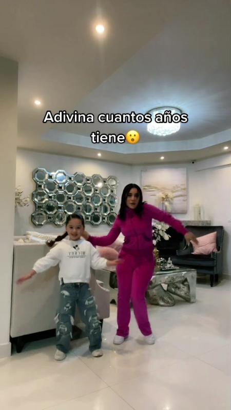 TikTok video by @its.michhh using the sound El Avioncito