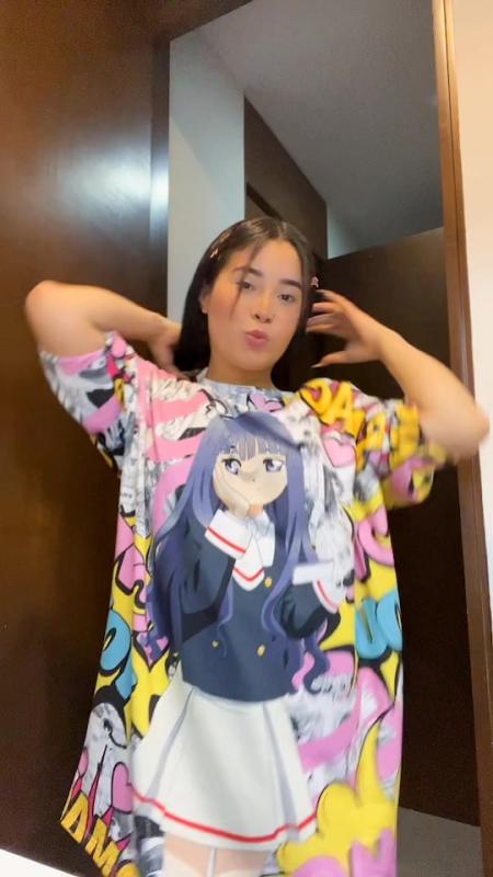 TikTok video by @its.michhh using the sound Rompe