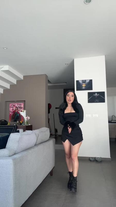 TikTok video by @its.michhh using the sound TAMO EN NOTA
