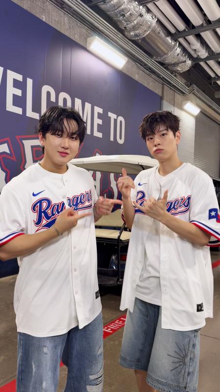 TikTok video by @jypestraykids using the sound Le Freak