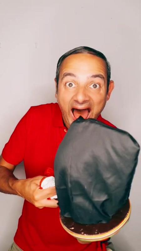 Video de TikTok de @arnaldomangini con el sonido Combination Taco Bell and Pizza Hut by Das Racist