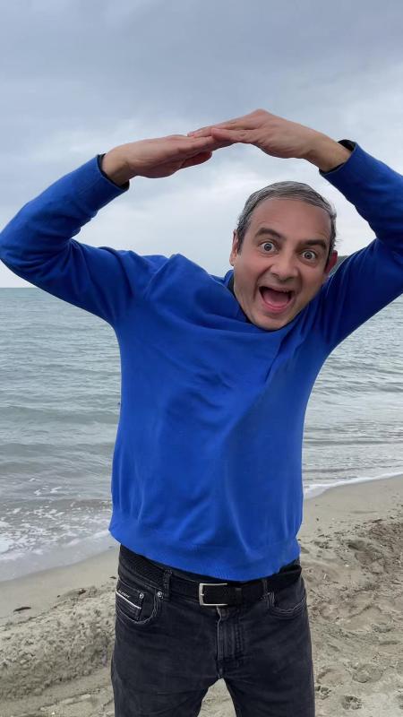 Video de TikTok de @arnaldomangini con el sonido Wait A Minute! (Duckhead Edit)