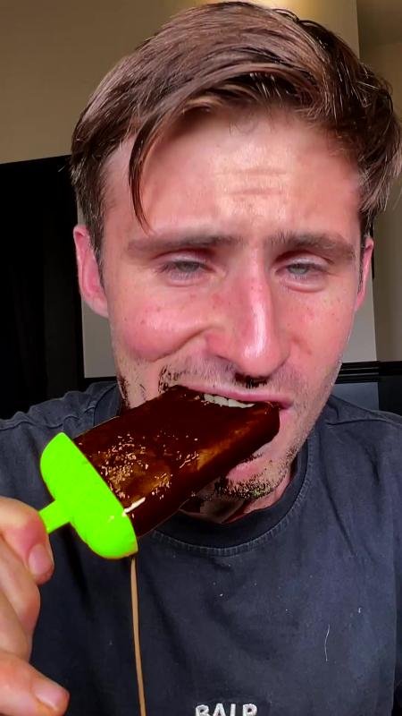 Video de TikTok de @scottsreality con el sonido Ice Ice Baby