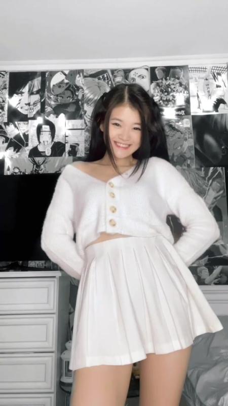 TikTok video by @kikakiim using the sound YRN (tik tok)