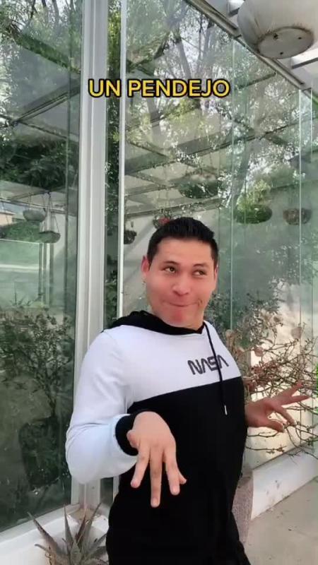 Video de TikTok de @jdpantoja con el sonido Моя голова винтом
