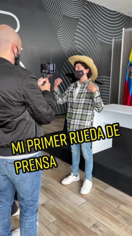 TikTok video by @lagranjadelborrego using the sound Índigo