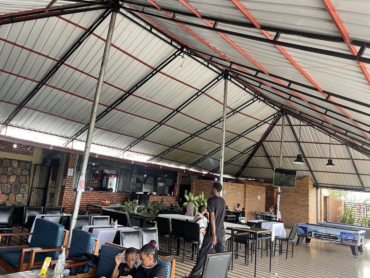 Mikhethia lounge masaka