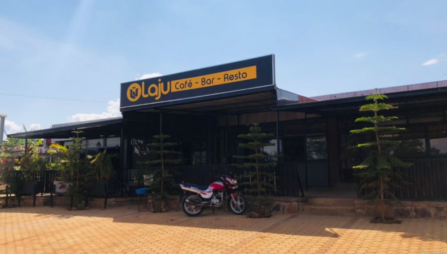 Laju Café - Bar - Resto