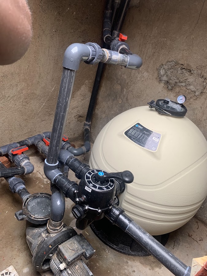 Dinton Plumbing and Pool Services