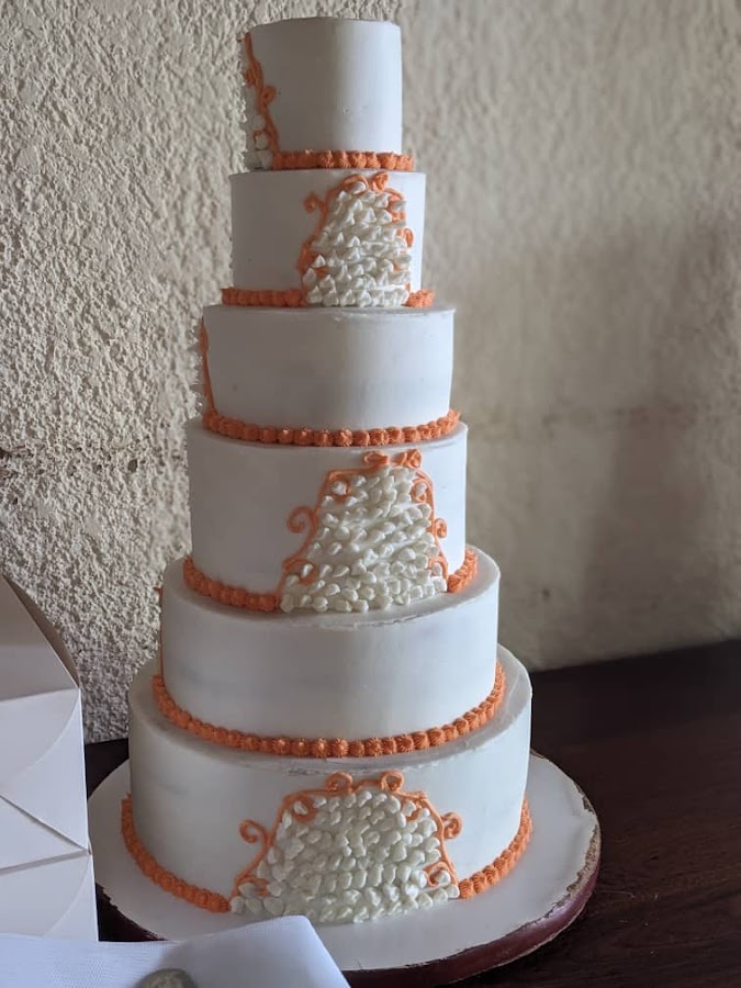 INGENZI CHEF cake & food delivery