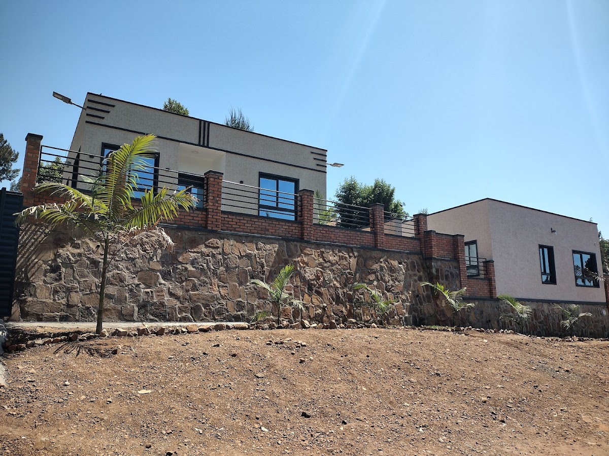 Kanyinya Village Resort
