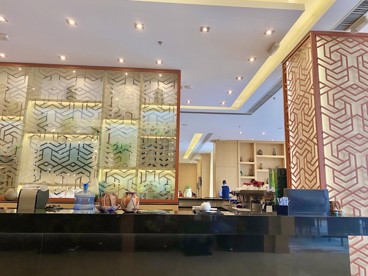 Iriba Bar & Terrace