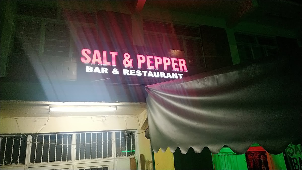 Salt & Pepper Bar