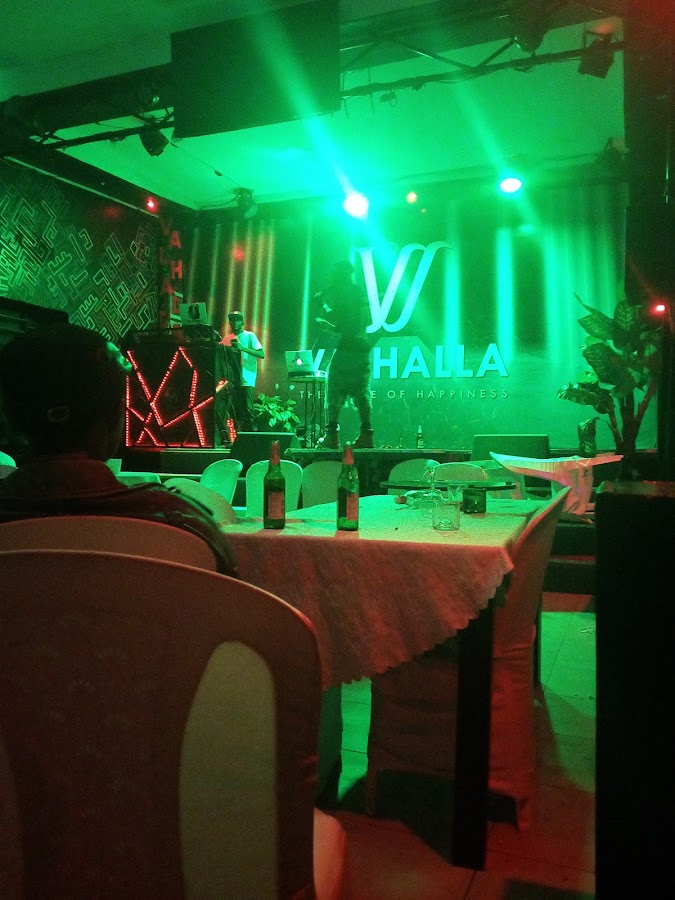 Tirana Bar