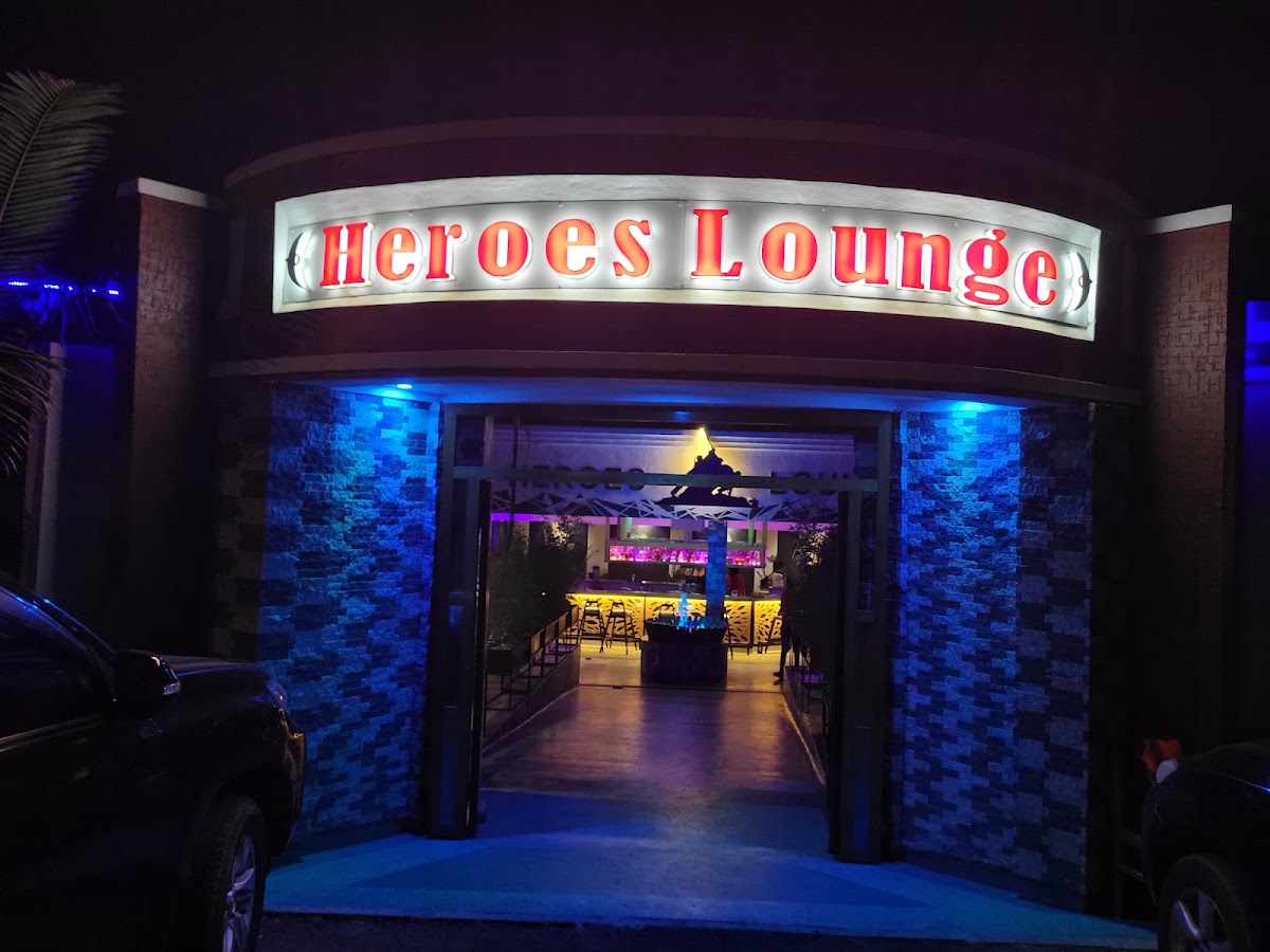 Heroes Lounge