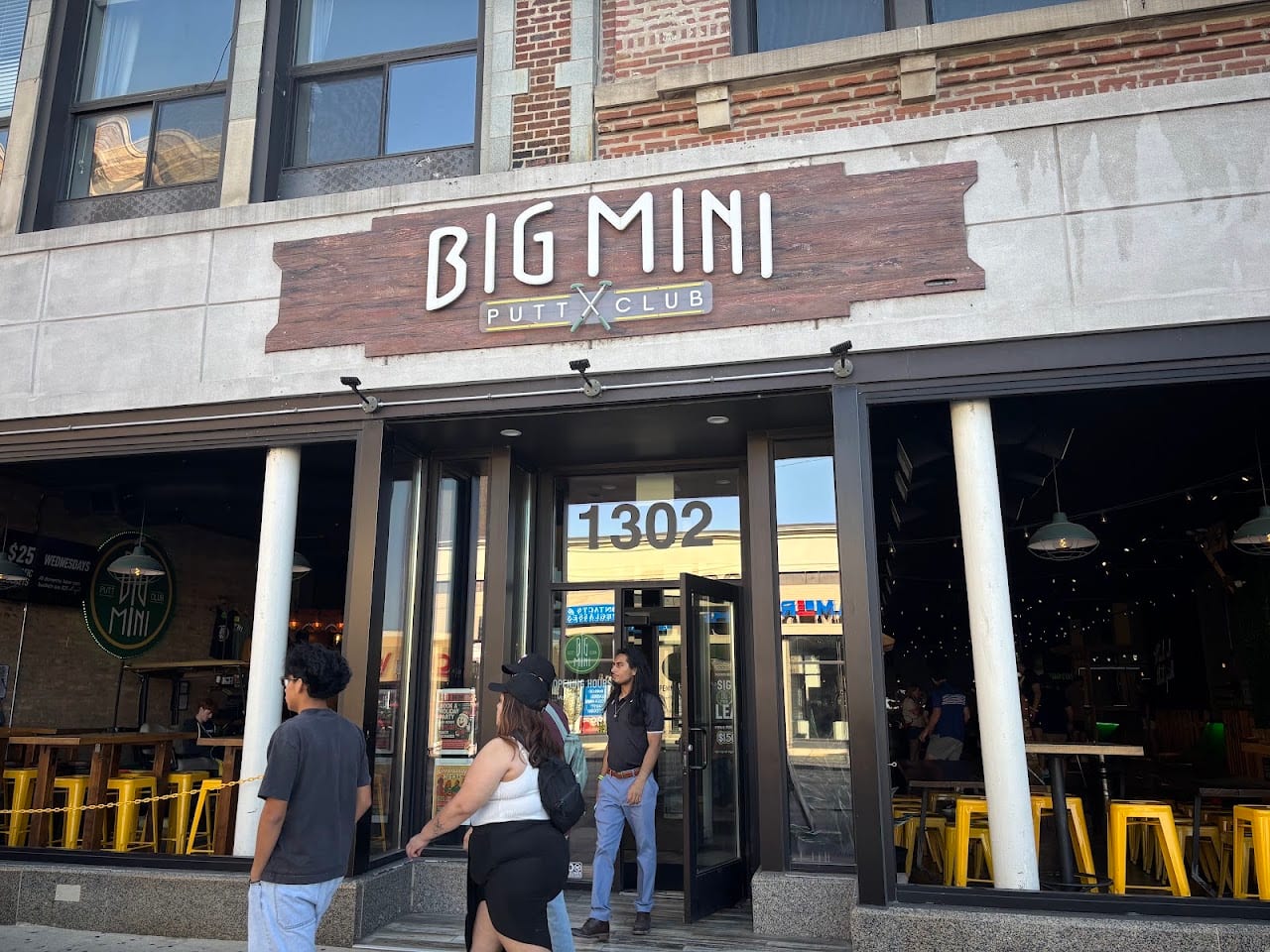 Big Mini Putt Club - Wicker Park