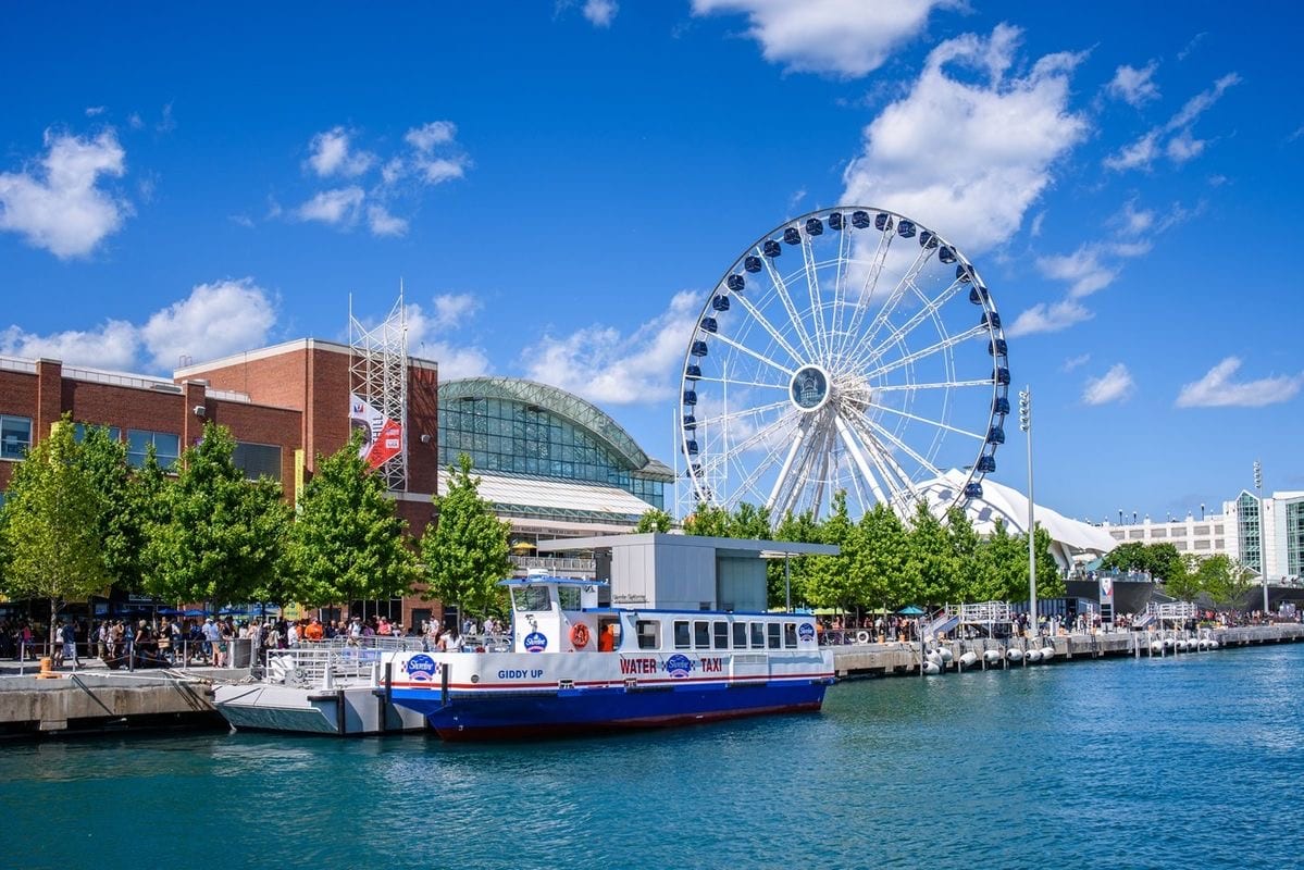 Suttle / Navy Pier IMAX & Flyover Chicago