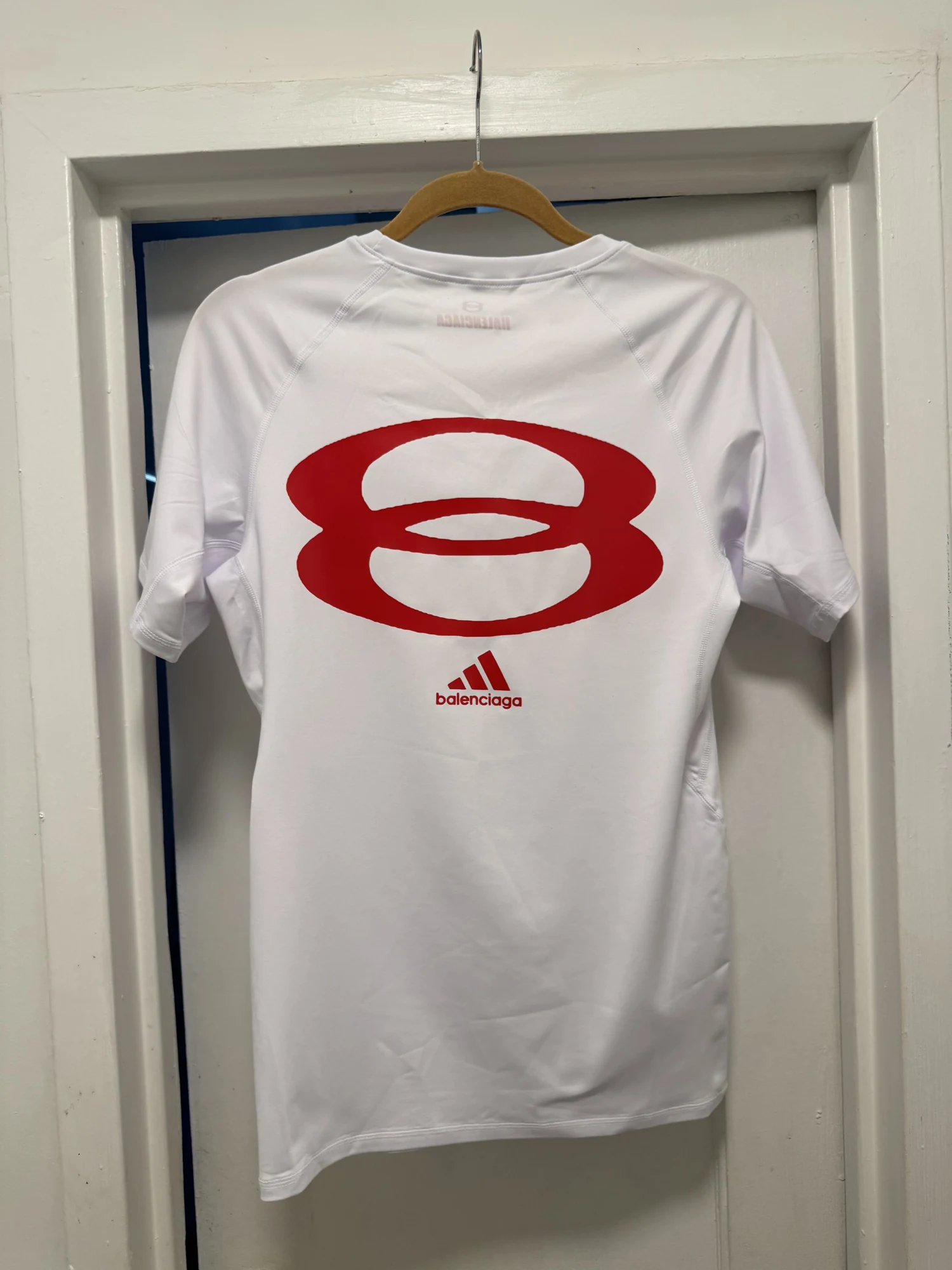 Red infinity compression 
