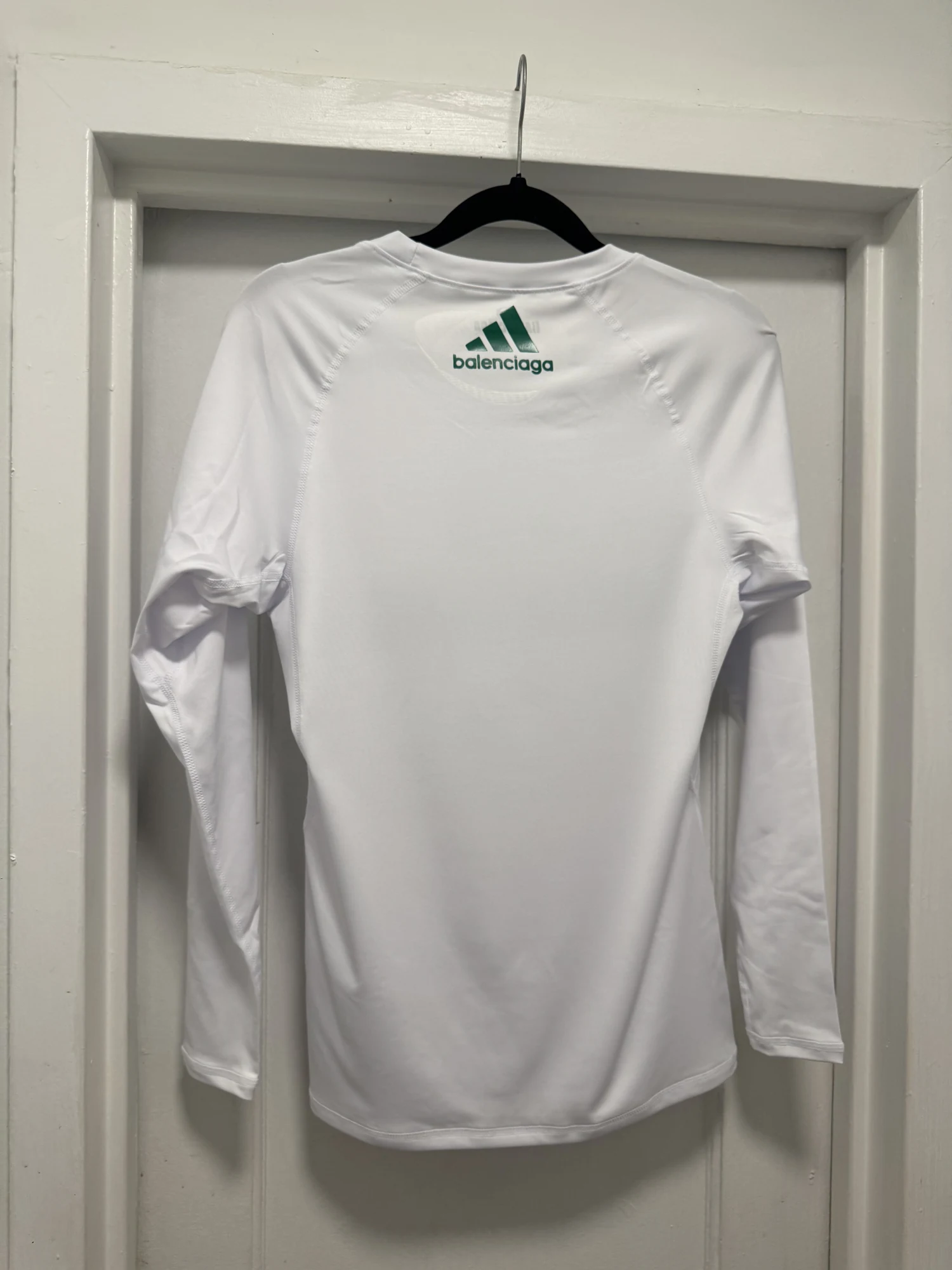 Infinity striped compression